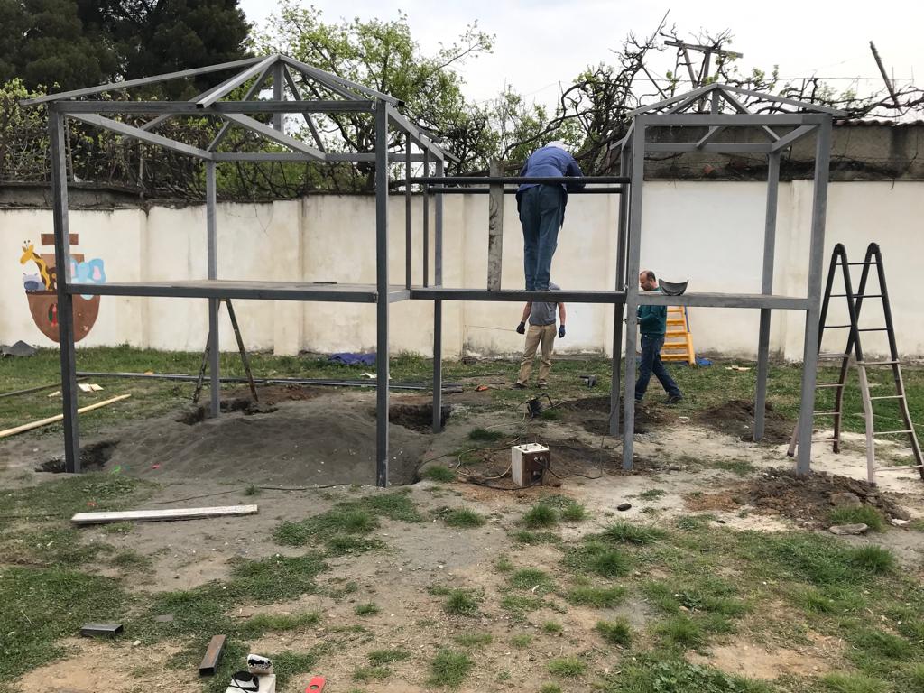 Albania – Una Serra Per I Bambini E La Comunità